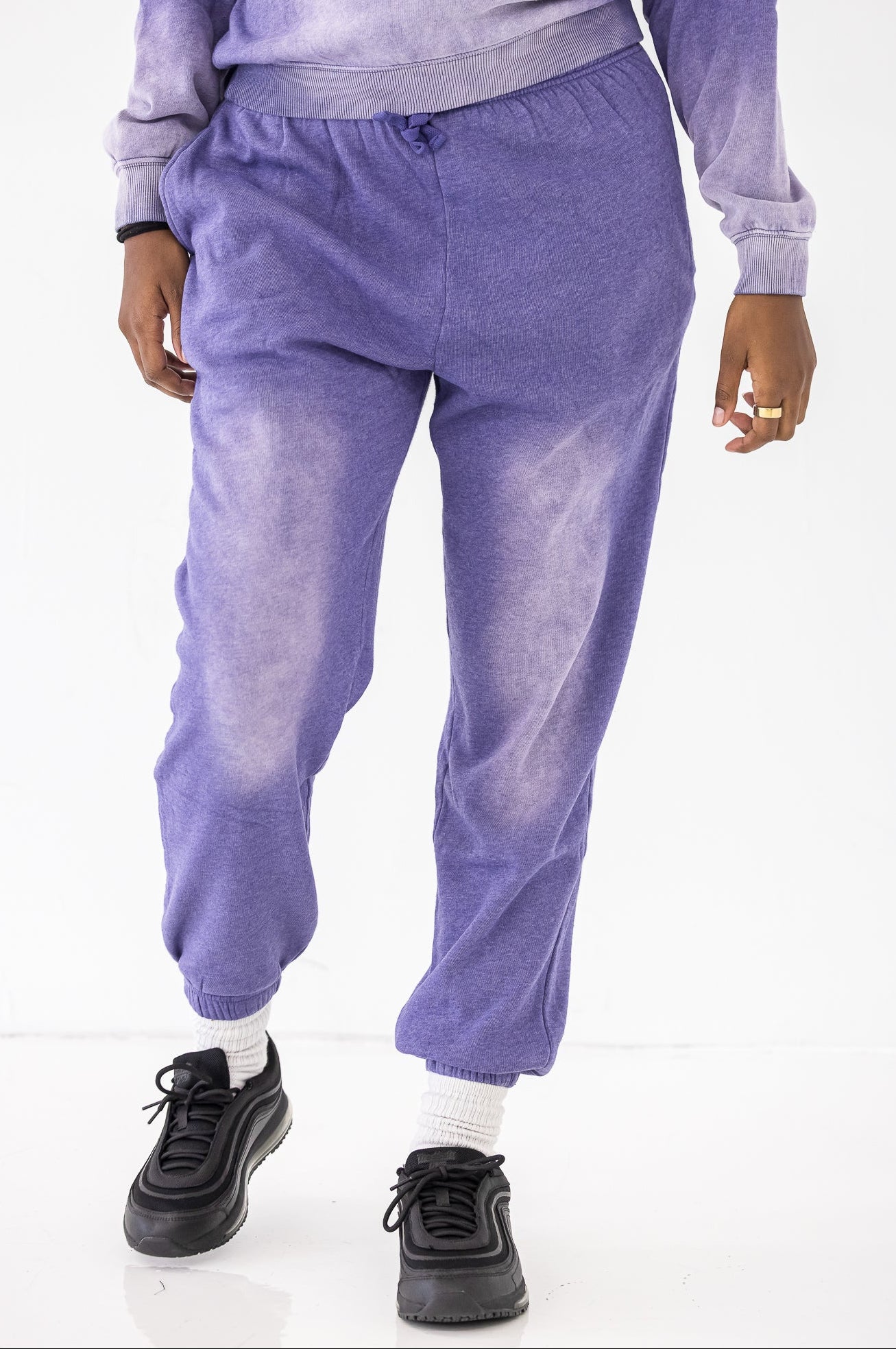 [Grapevine] Hand in My Pocket Sweatpants with Sandblast